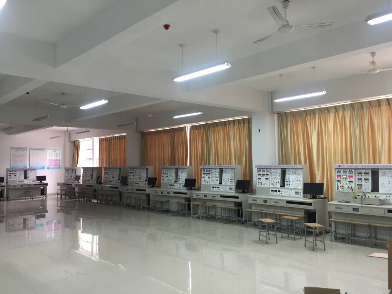 河北水利電力學院